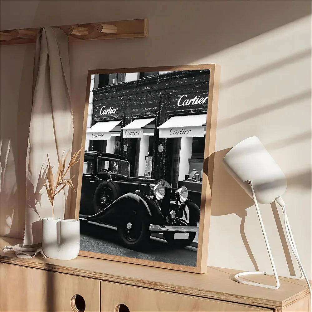 THE GLAMOUR HUSTLE™